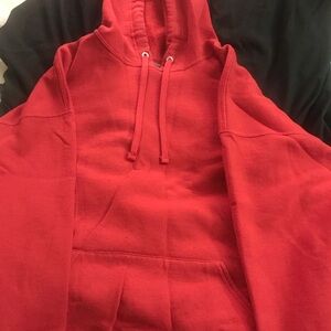 Fruit of the Loom pulled over Hoodie Size 2XL.